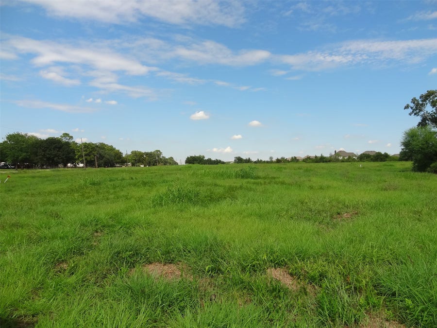 Property photo for 19419 Old Galveston Road, Webster, TX