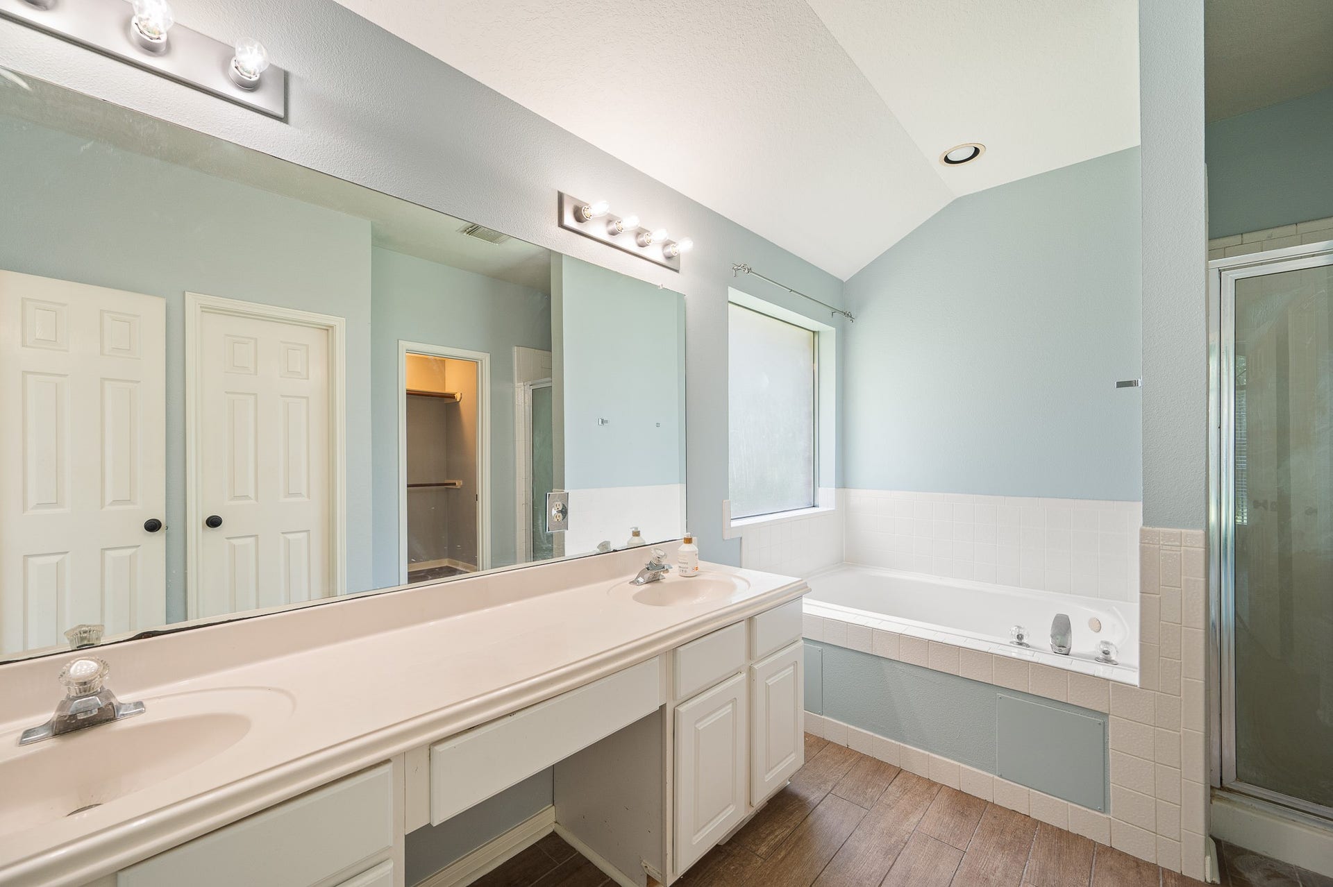 5827 Willow Park Drive, Richmond, TX 77469 5827 Willow Park Drive, Richmond, TX 77469