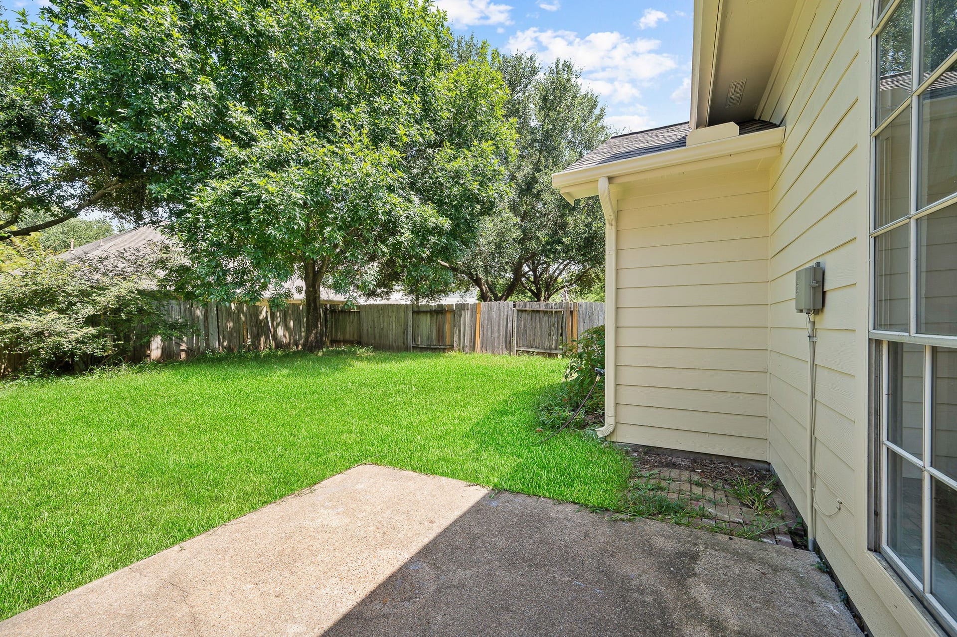 5827 Willow Park Drive, Richmond, TX 77469 5827 Willow Park Drive, Richmond, TX 77469