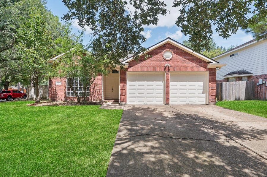 Property photo for 5827 Willow Park Drive, Richmond, TX