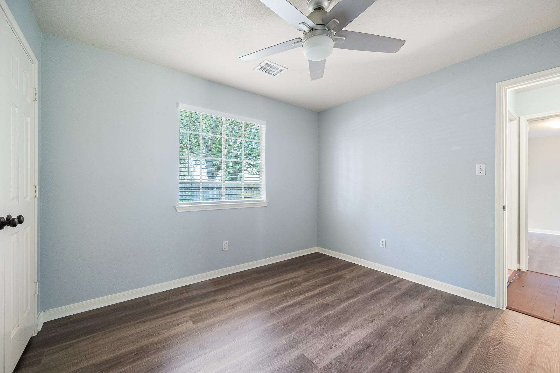 5827 Willow Park Drive, Richmond, TX 77469 5827 Willow Park Drive, Richmond, TX 77469