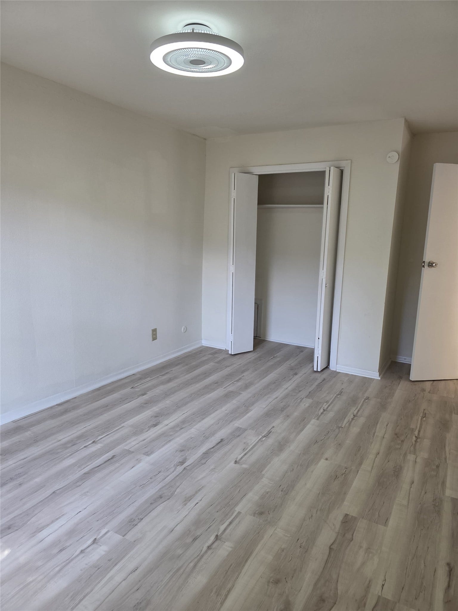 10267 S Gessner Road, Houston, TX 77071 10267 S Gessner Road, Houston, TX 77071