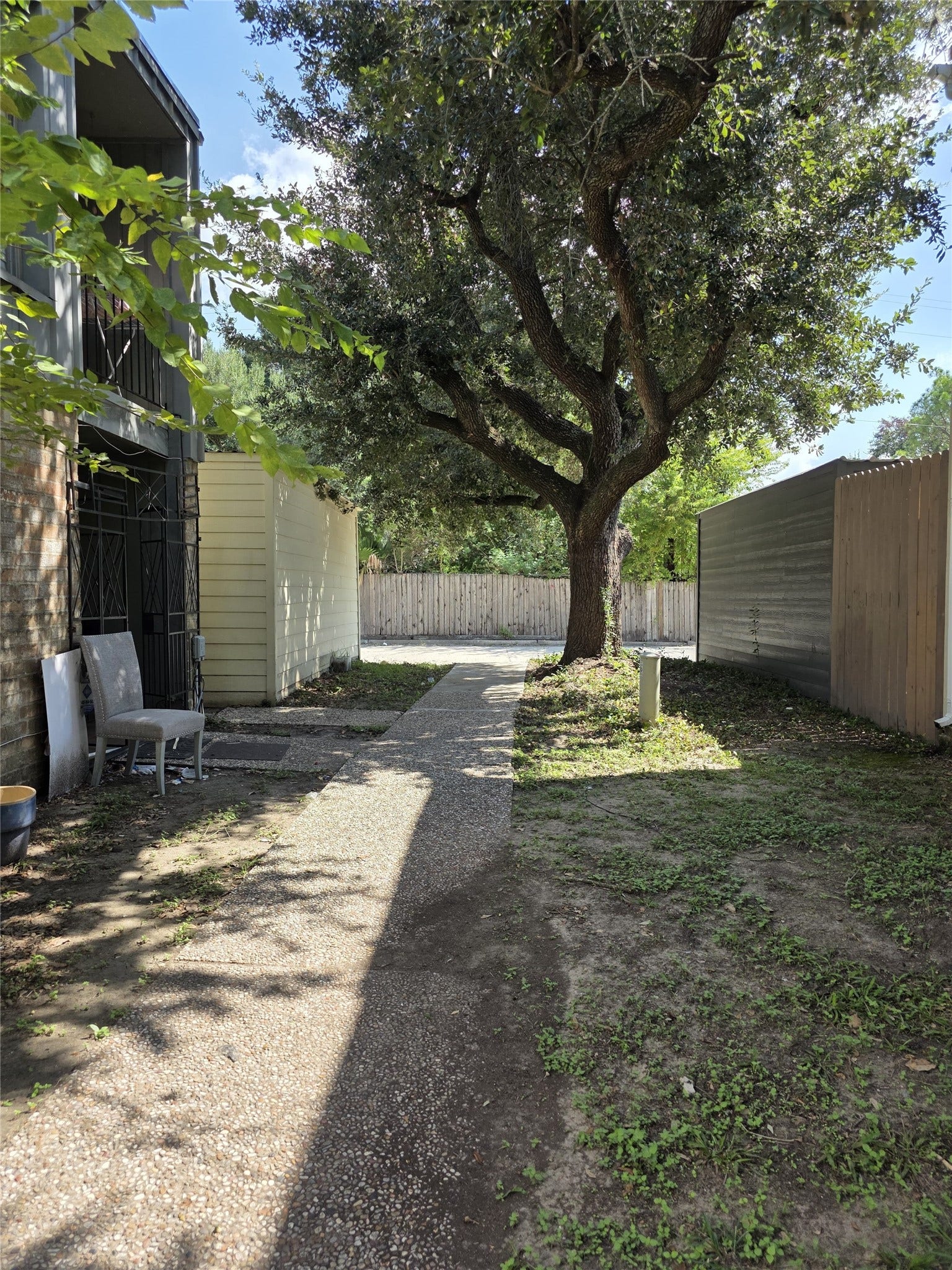 10267 S Gessner Road, Houston, TX 77071 10267 S Gessner Road, Houston, TX 77071