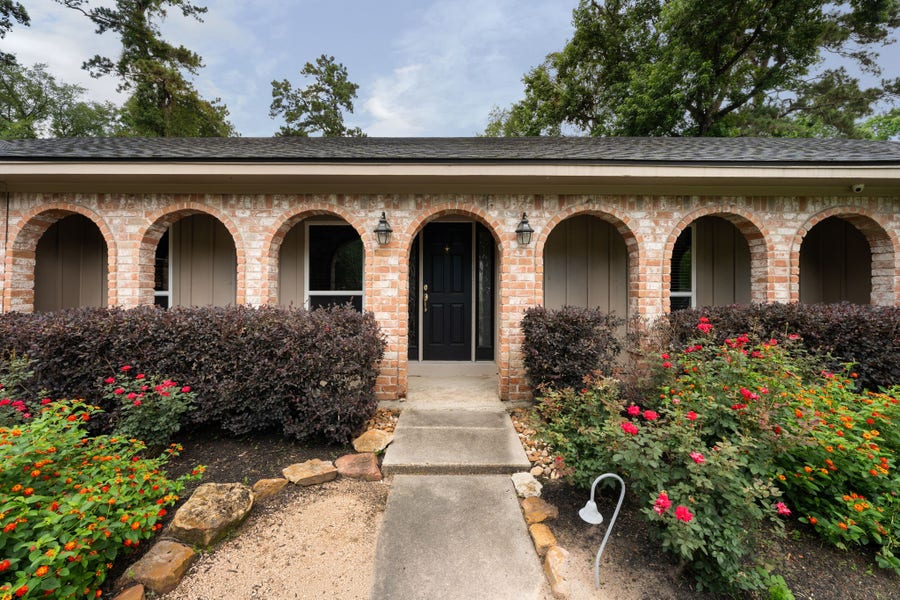 Property photo for 27269 Paula Lane, Conroe, TX