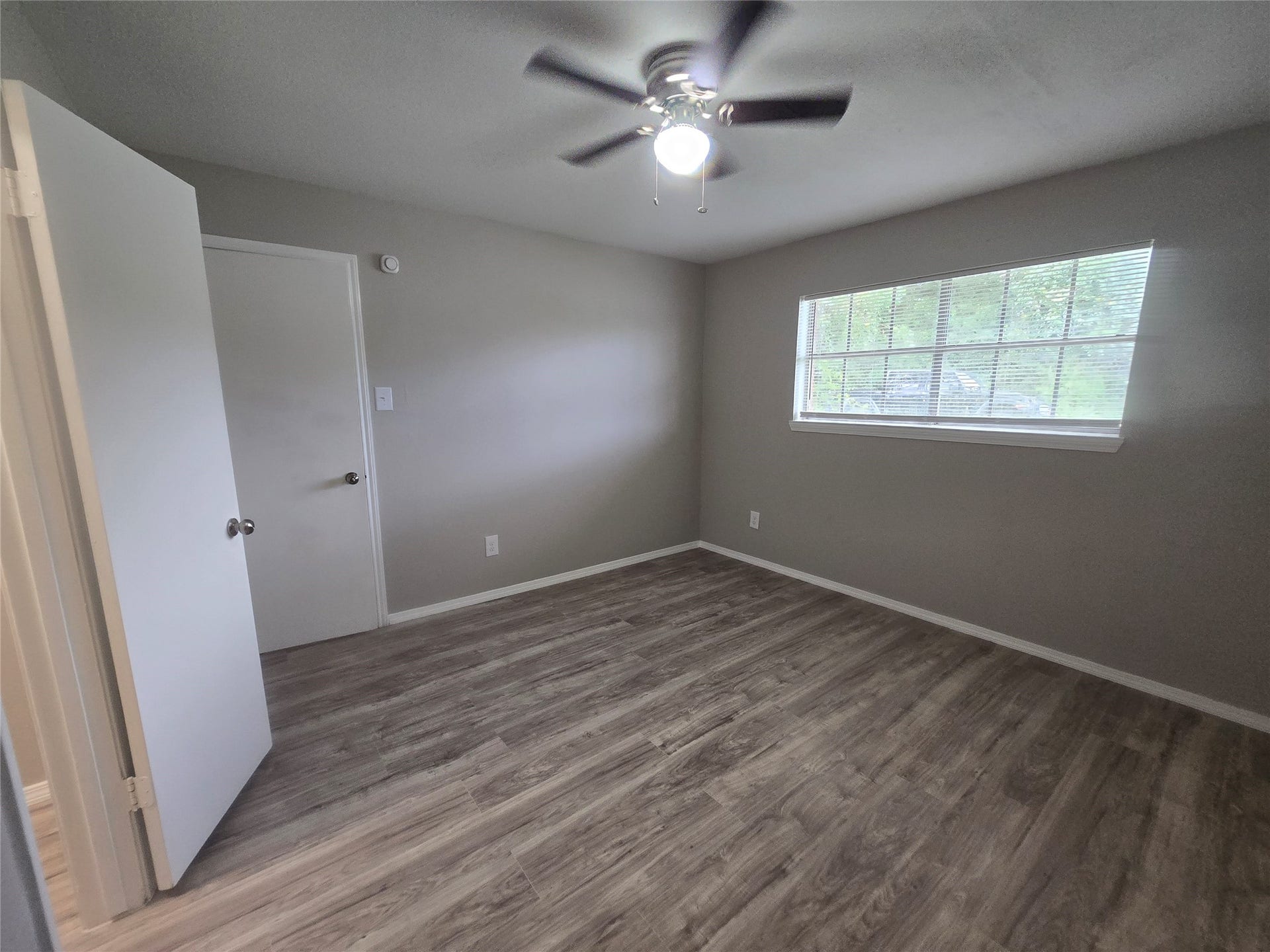 3453 W Highway 6, #1, Alvin, TX 77511 3rd bedroom