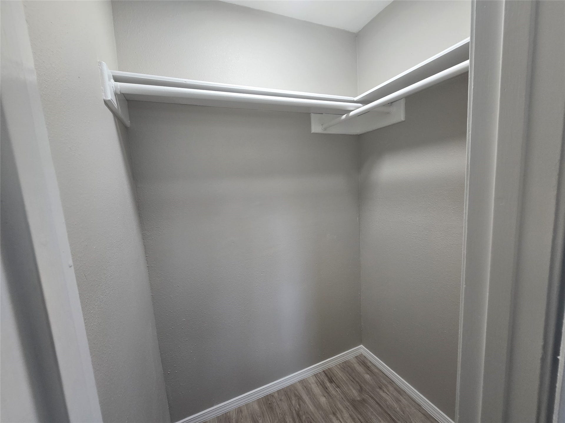 3453 W Highway 6, #1, Alvin, TX 77511 Primary closet