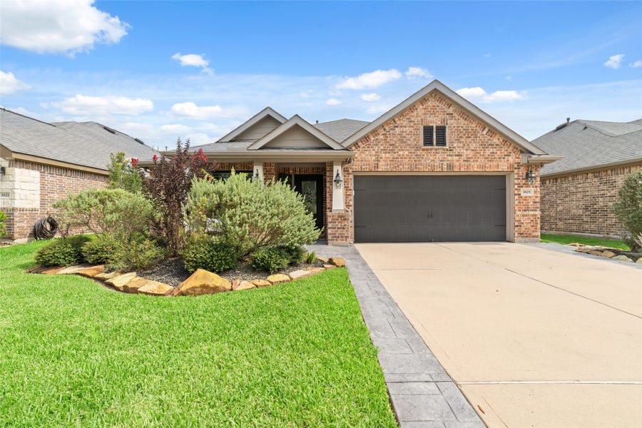 Property photo for 3825 Enchanted Timbers Lane, Spring, TX