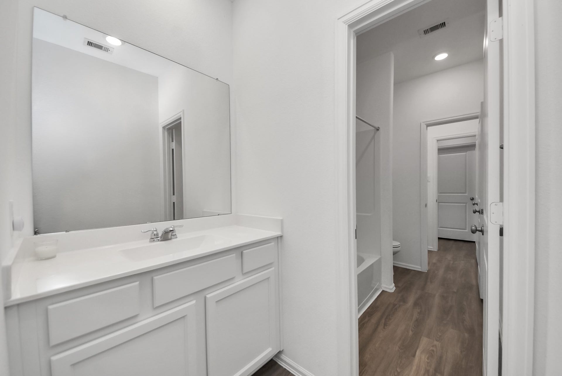 14235 Elrington Hollow Trail, Fresno, TX 77583 14235 Elrington Hollow Trail, Fresno, TX 77583