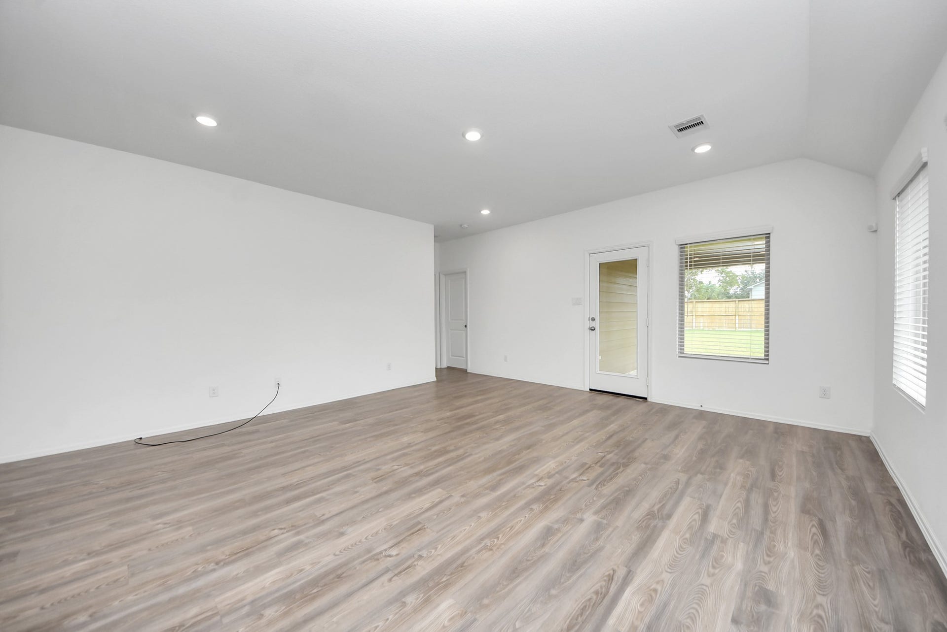 14235 Elrington Hollow Trail, Fresno, TX 77583 14235 Elrington Hollow Trail, Fresno, TX 77583