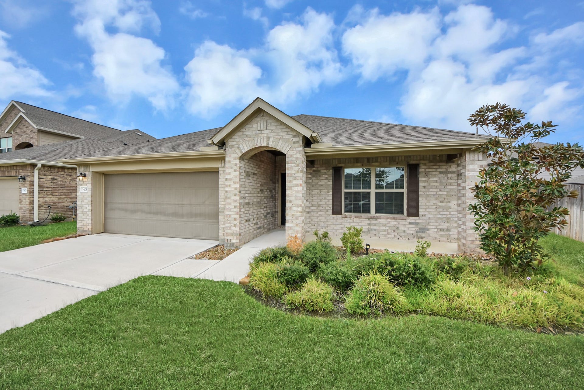14235 Elrington Hollow Trail, Fresno, TX 77583 14235 Elrington Hollow Trail, Fresno, TX 77583