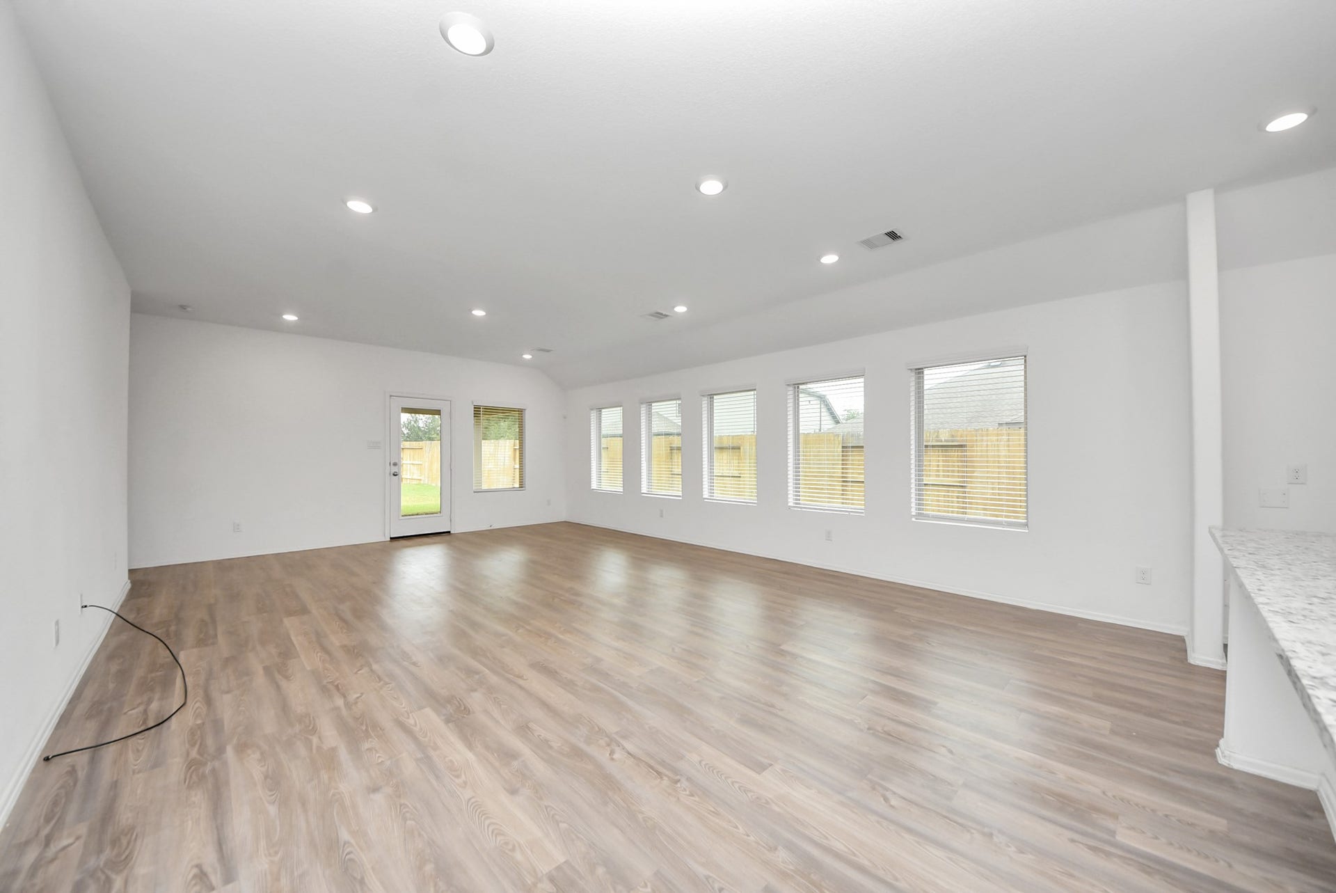 14235 Elrington Hollow Trail, Fresno, TX 77583 14235 Elrington Hollow Trail, Fresno, TX 77583