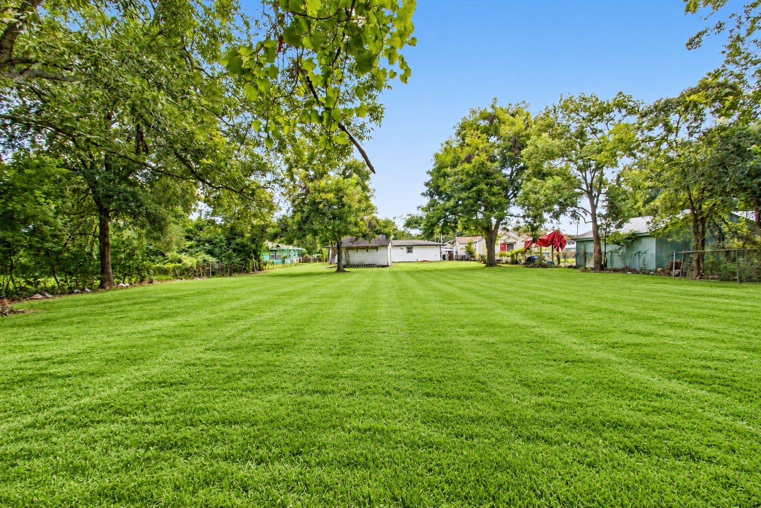 1118 Lake Road, La Marque, TX 77568 1118 Lake Road, La Marque, TX 77568