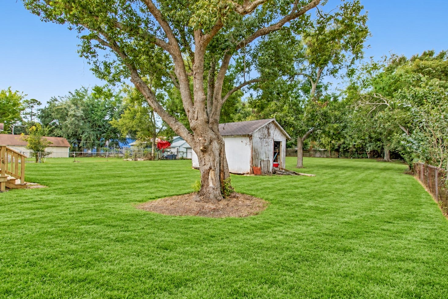 1118 Lake Road, La Marque, TX 77568 1118 Lake Road, La Marque, TX 77568