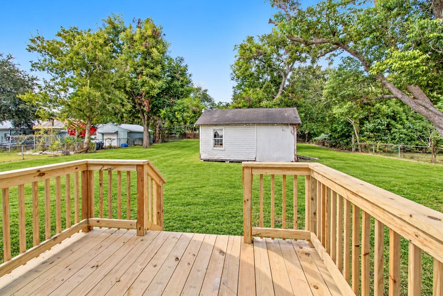 1118 Lake Road, La Marque, TX 77568 1118 Lake Road, La Marque, TX 77568