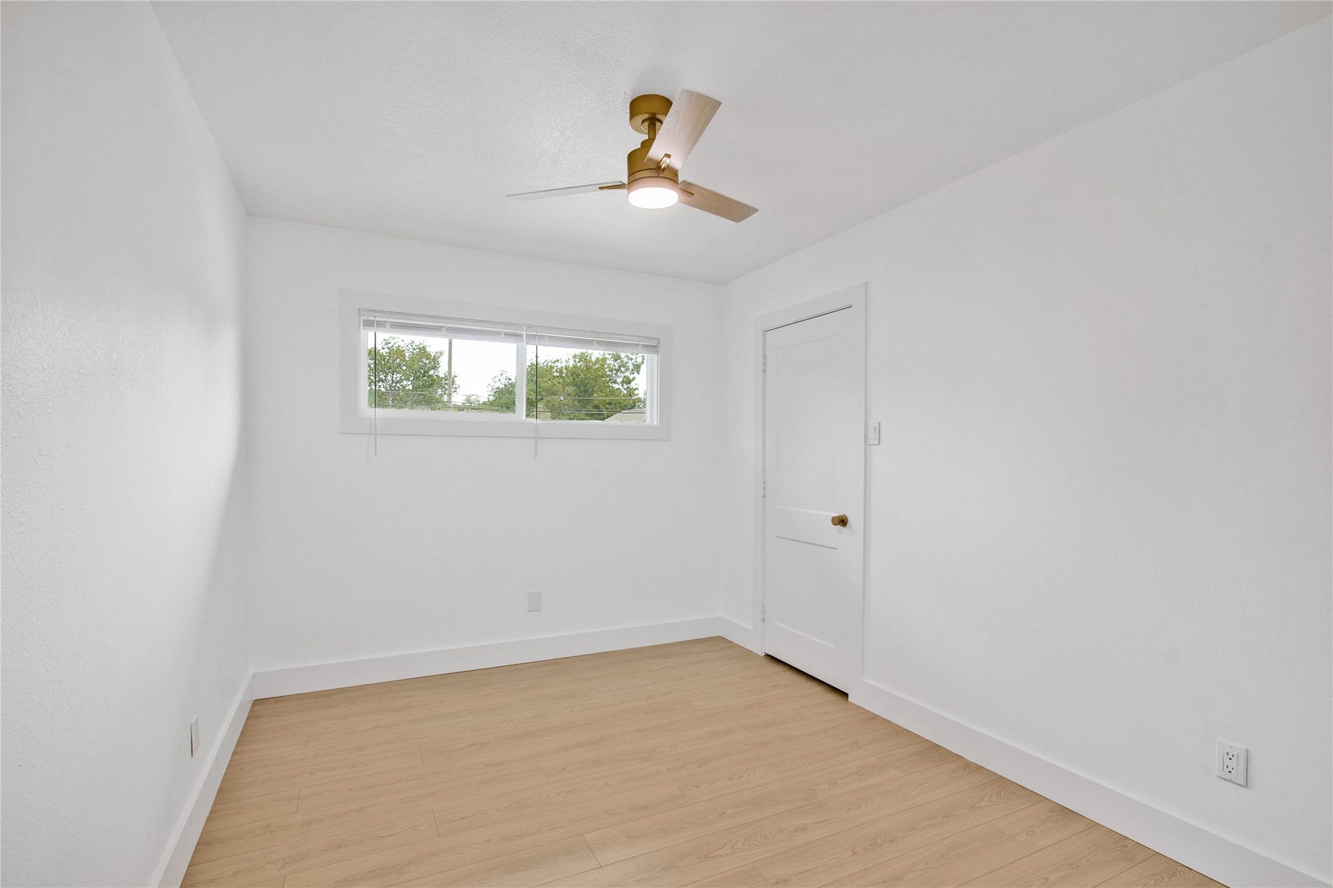 1118 Lake Road, La Marque, TX 77568 1118 Lake Road, La Marque, TX 77568