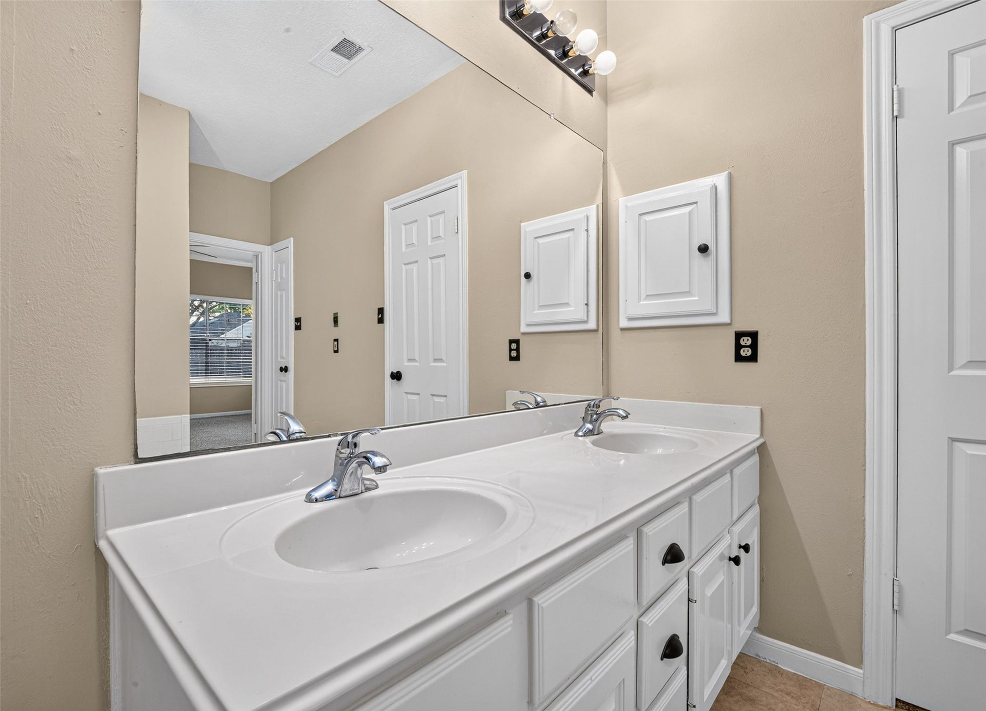 16002 Brittany Knoll Drive, Houston, TX 77095 16002 Brittany Knoll Drive, Houston, TX 77095