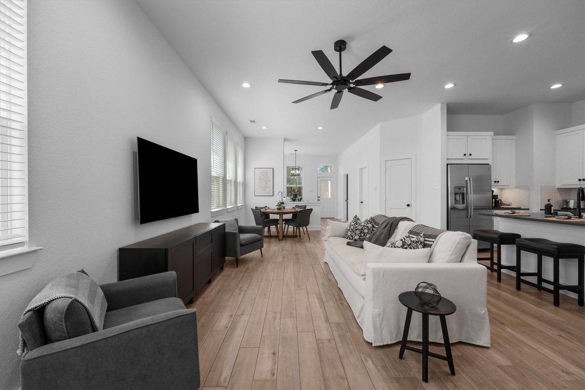 183 Lukewood Circle, Conroe, TX 77318 183 Lukewood Circle, Conroe, TX 77318