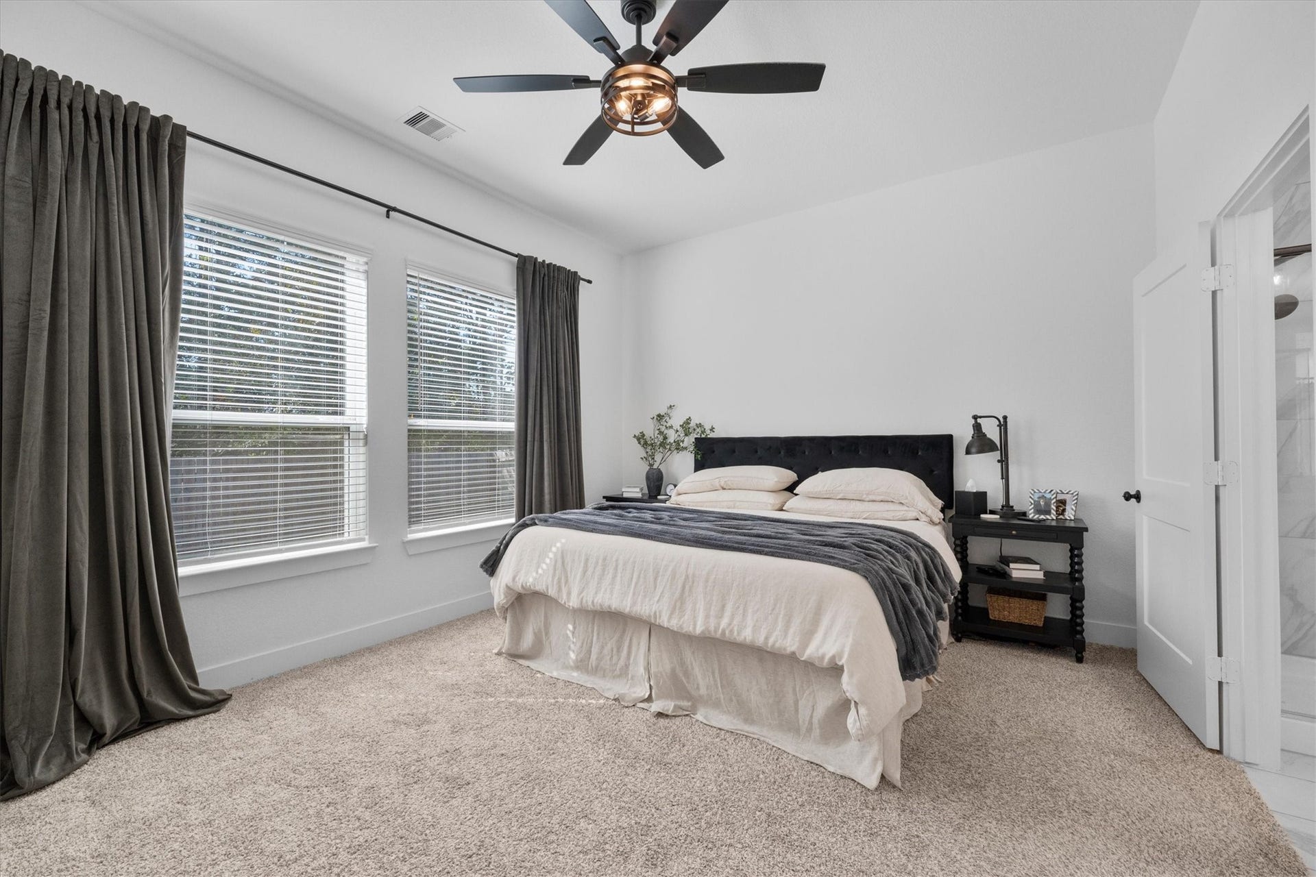 183 Lukewood Circle, Conroe, TX 77318 183 Lukewood Circle, Conroe, TX 77318