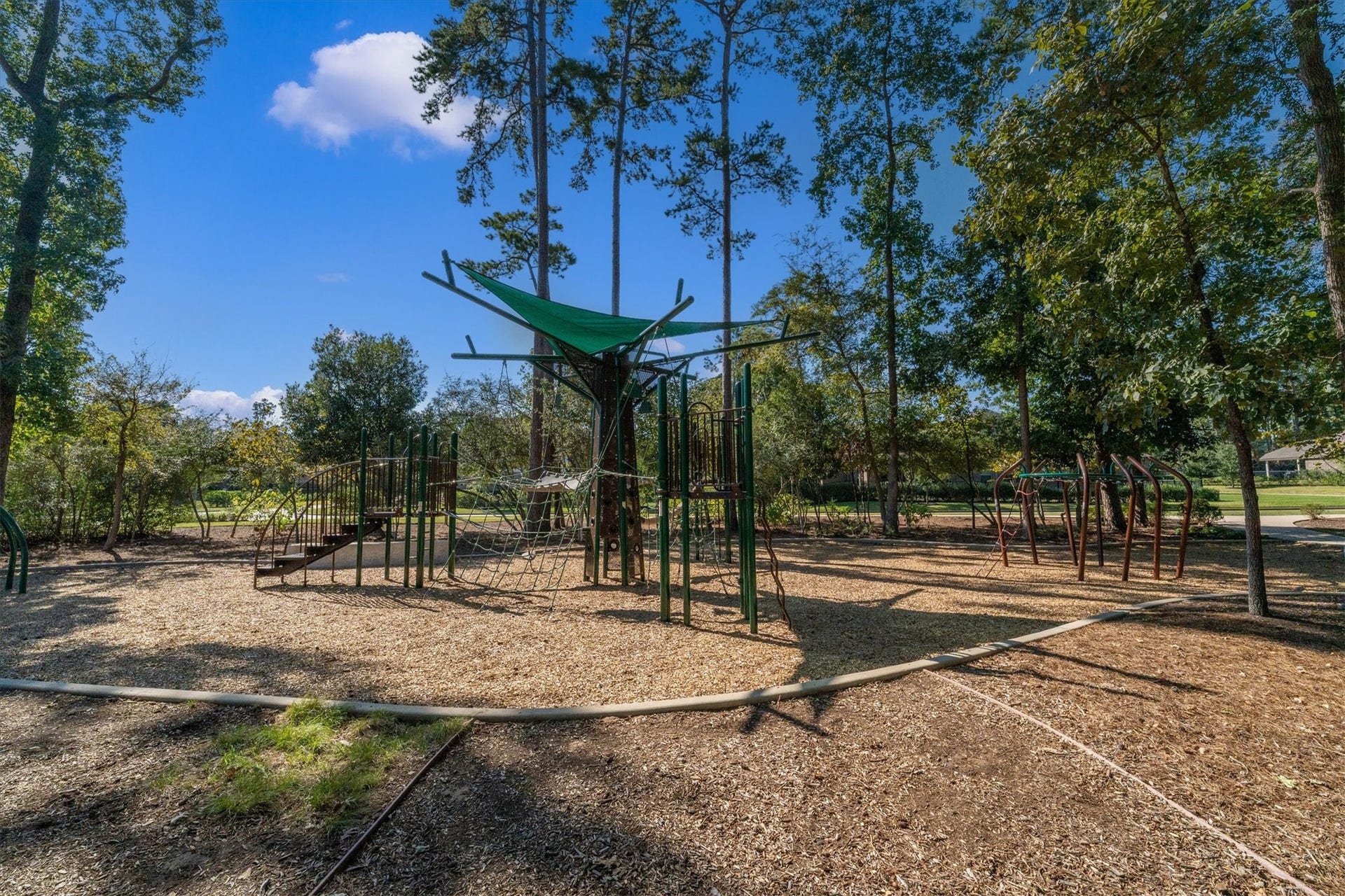 183 Lukewood Circle, Conroe, TX 77318 183 Lukewood Circle, Conroe, TX 77318