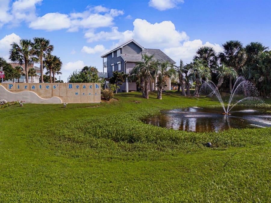 Property photo for 14414 Spy Glass Circle Circle, Galveston, TX