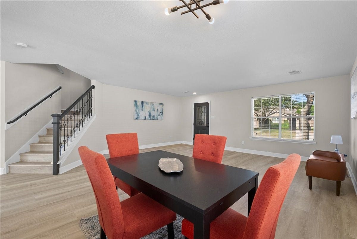 4722 Mill Creek Drive, Baytown, TX 77521