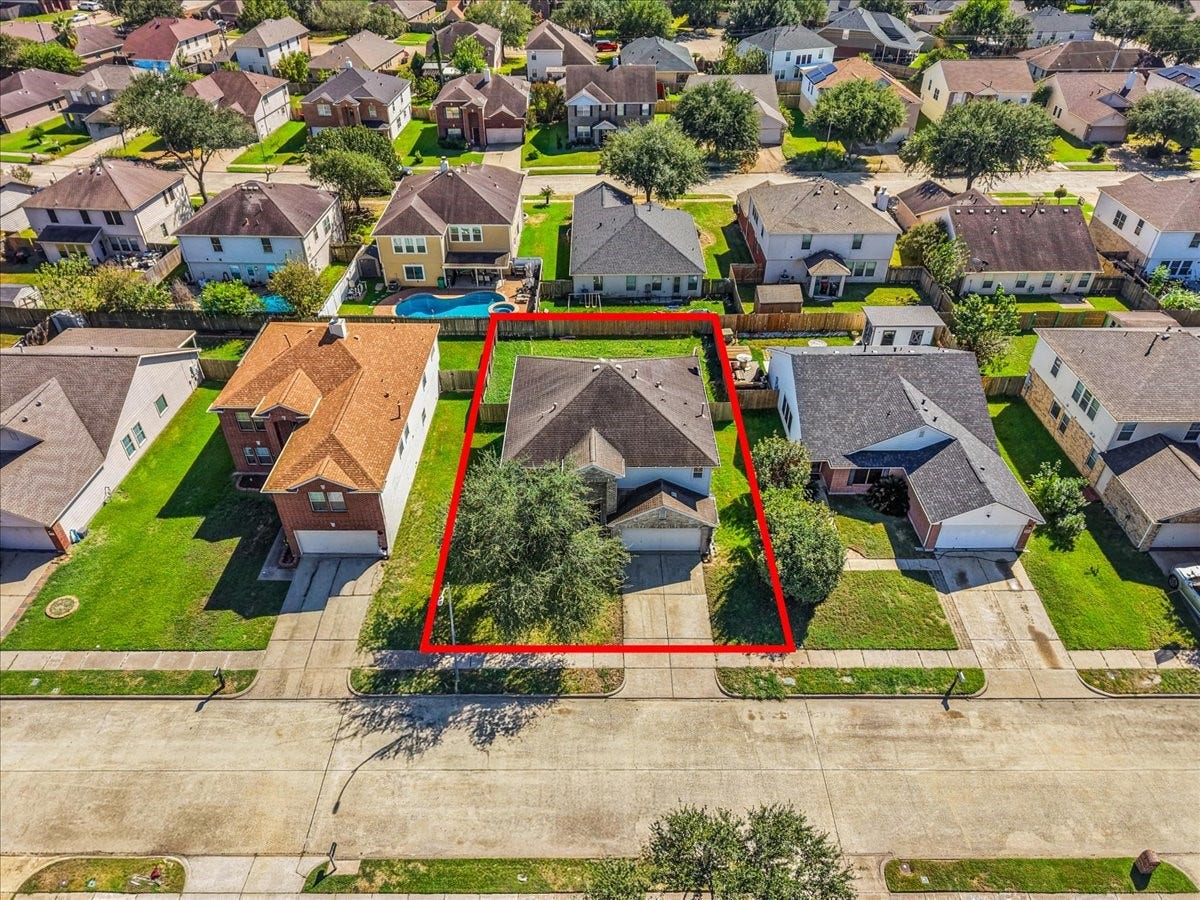 4722 Mill Creek Drive, Baytown, TX 77521