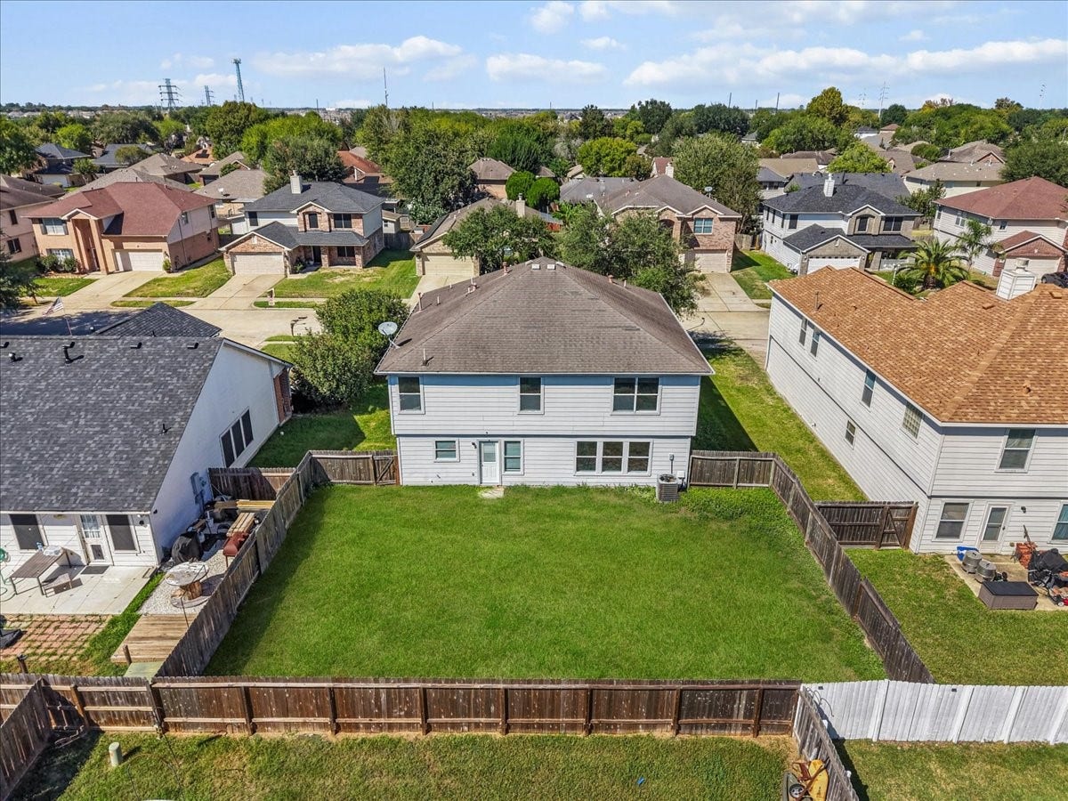 4722 Mill Creek Drive, Baytown, TX 77521