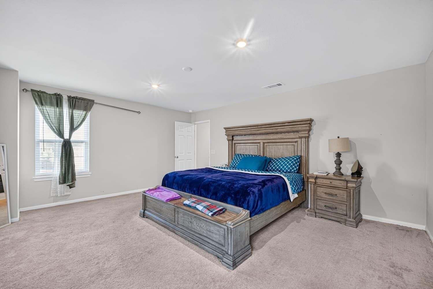 6903 Hobby Wind Ridge Drive, Houston, TX 77075 6903 Hobby Wind Ridge Drive, Houston, TX 77075