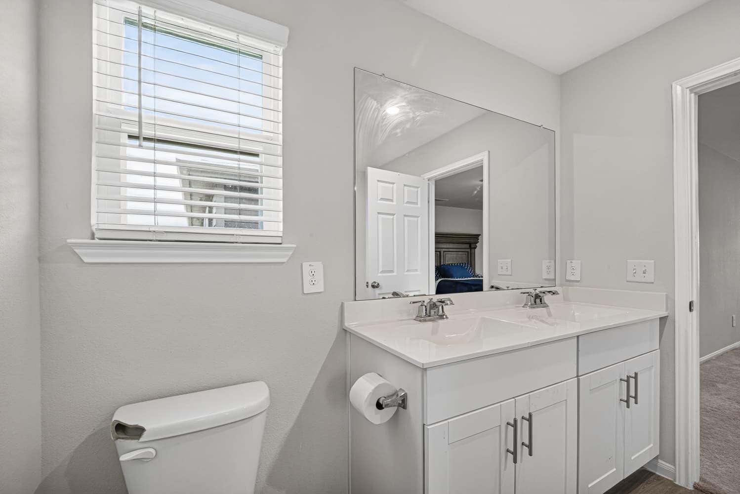 6903 Hobby Wind Ridge Drive, Houston, TX 77075 6903 Hobby Wind Ridge Drive, Houston, TX 77075