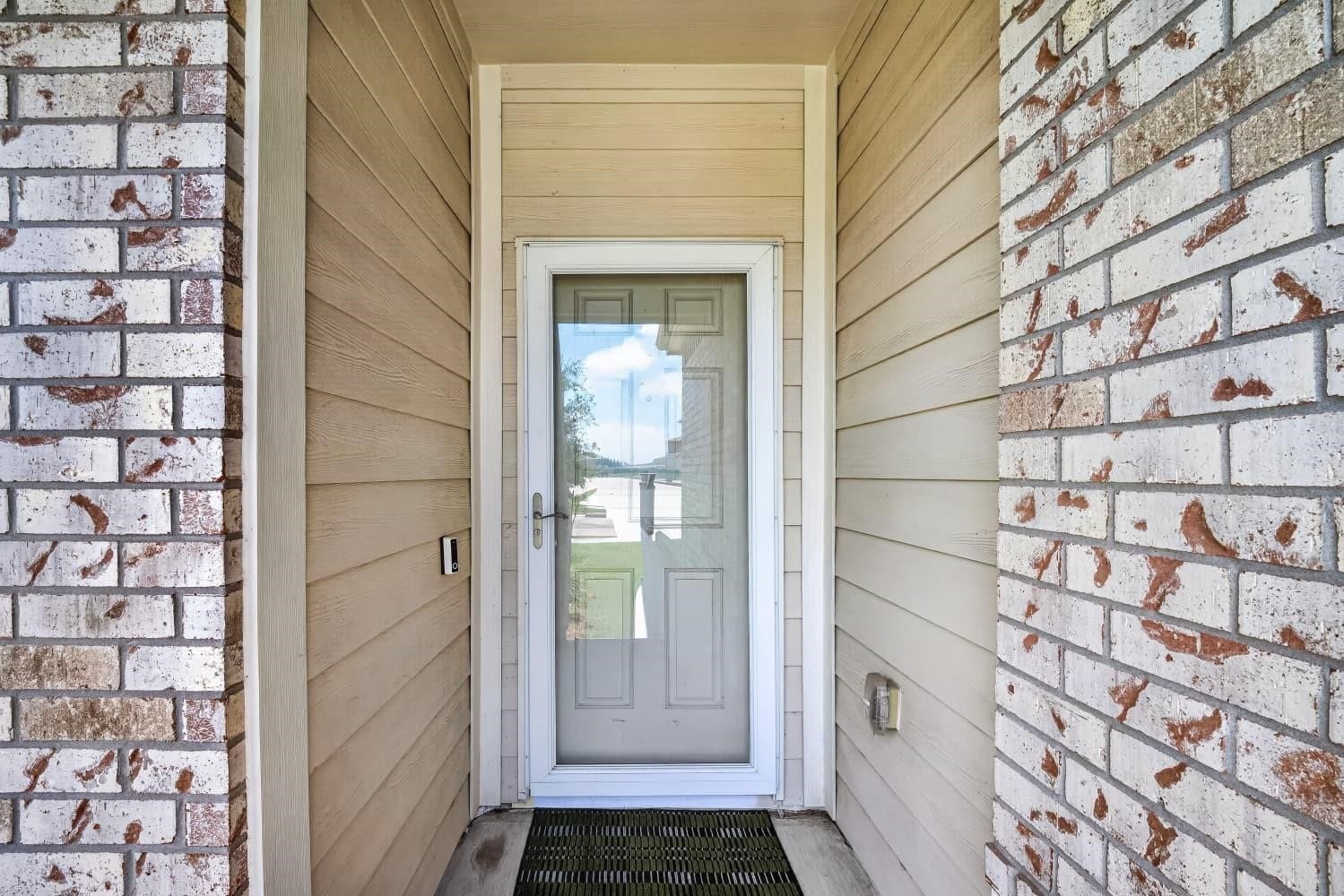 6903 Hobby Wind Ridge Drive, Houston, TX 77075 6903 Hobby Wind Ridge Drive, Houston, TX 77075