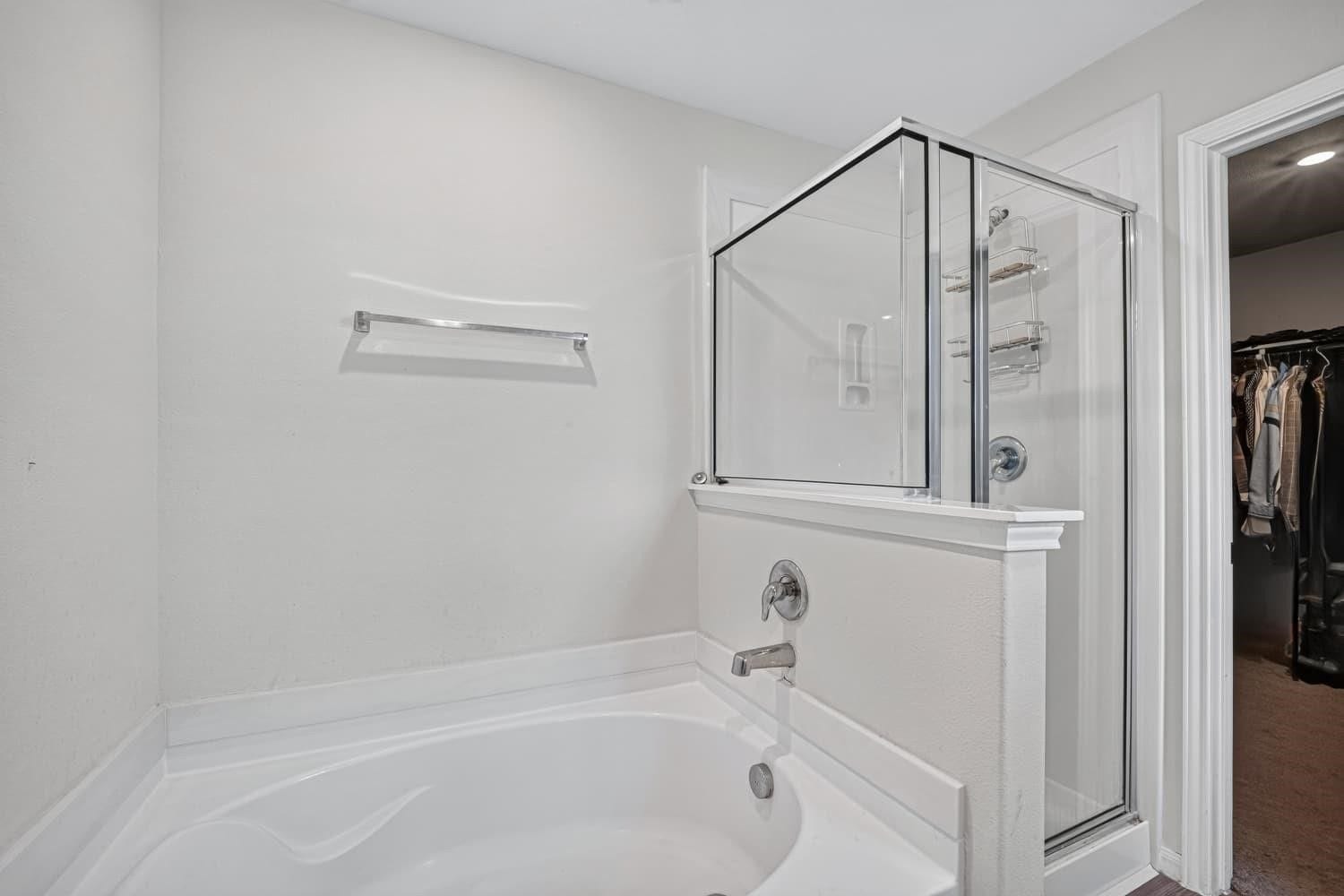 6903 Hobby Wind Ridge Drive, Houston, TX 77075 6903 Hobby Wind Ridge Drive, Houston, TX 77075