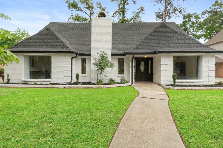 Property photo for 9222 New Forest Road, Spring, TX