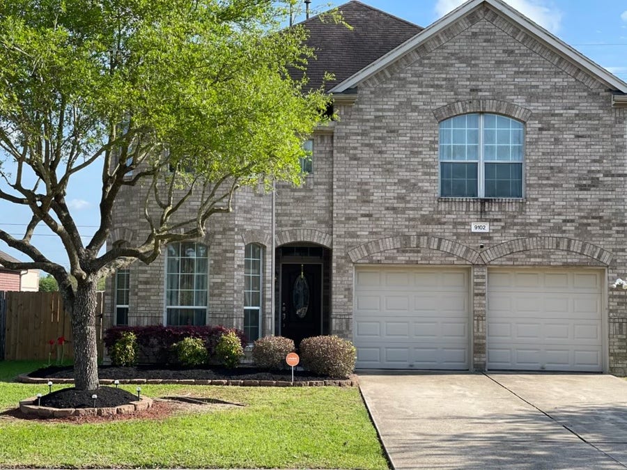 Property photo for 9102 Sunrise TRL, Pearland, TX