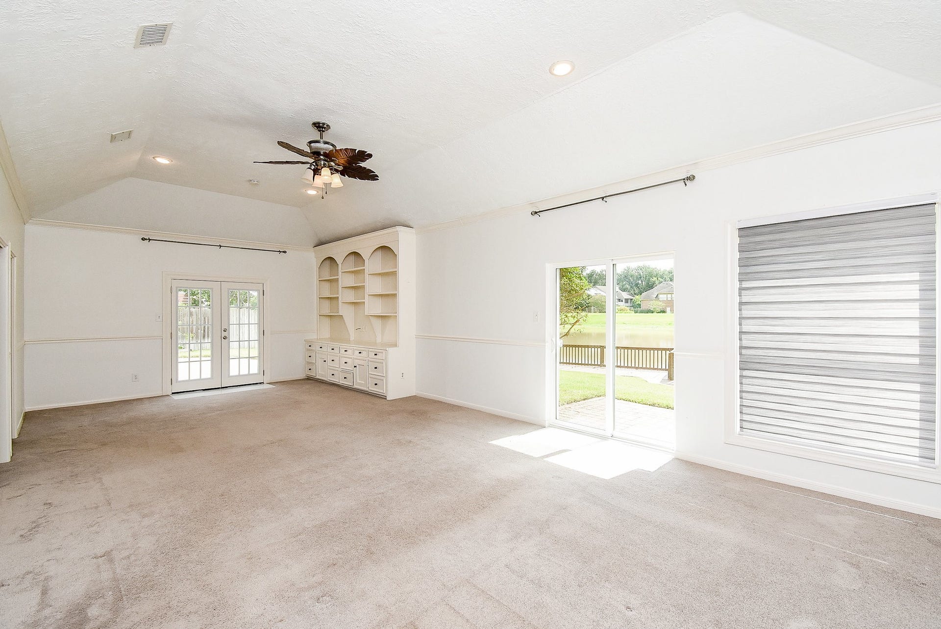 1231 Creekford Circle, Sugar Land, TX 77478 1231 Creekford Circle, Sugar Land, TX 77478