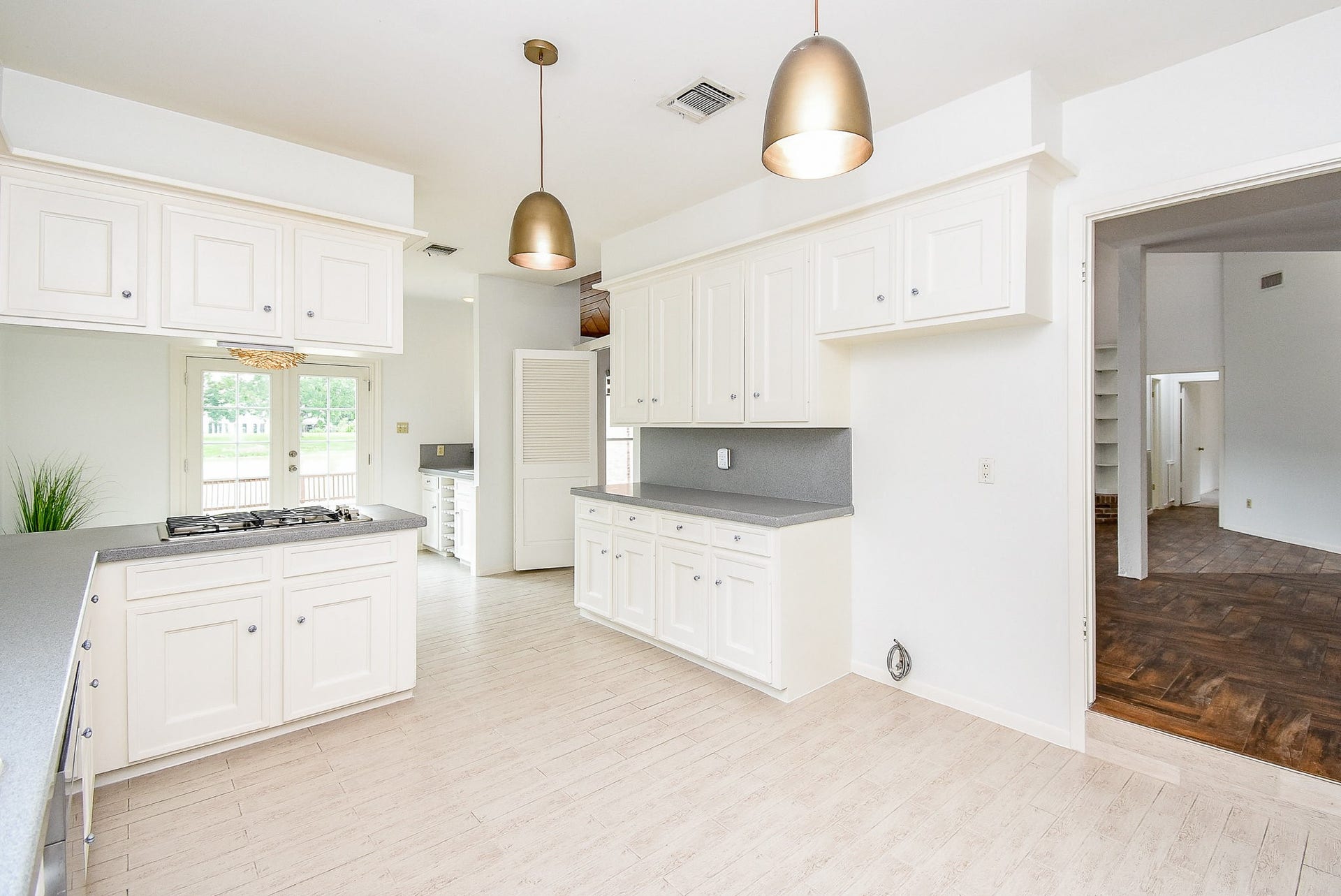 1231 Creekford Circle, Sugar Land, TX 77478 1231 Creekford Circle, Sugar Land, TX 77478