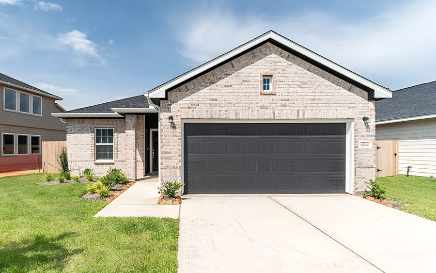 Property photo for 10656 Altitude Way, Conroe, TX