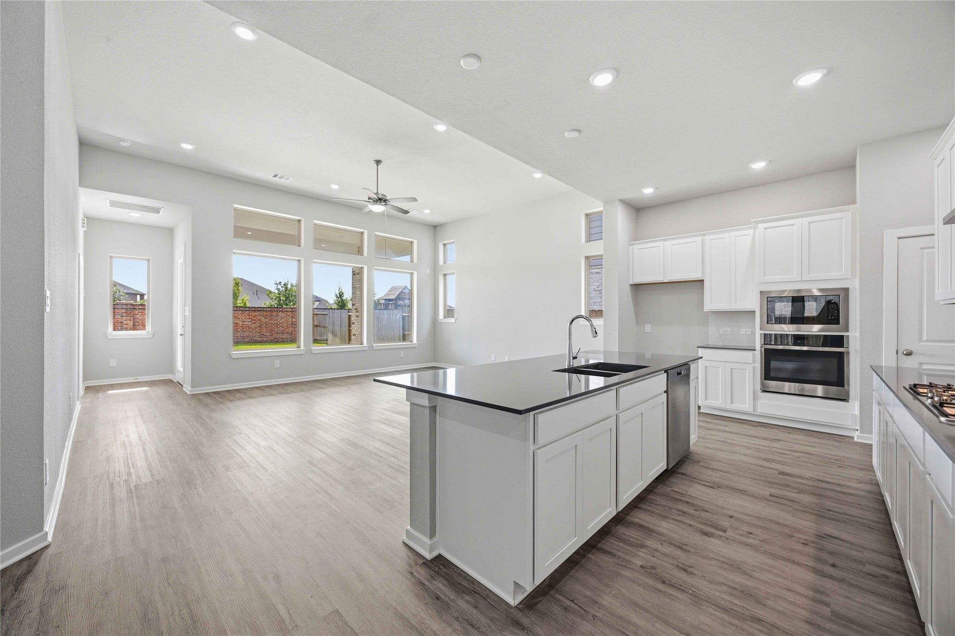 2916 Apple Rose Lane, Katy, TX 77493 2916 Apple Rose Lane, Katy, TX 77493