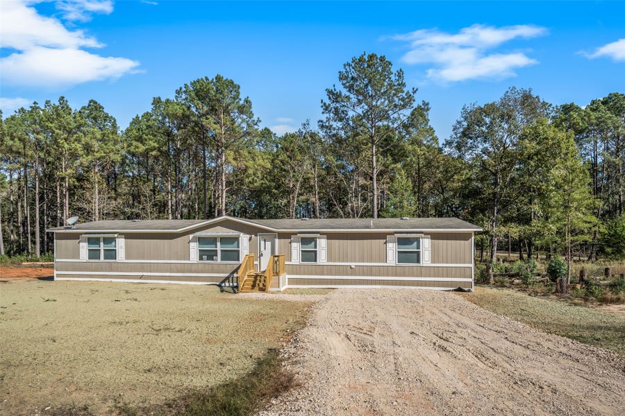Property photo for 11332 Annie Creek Drive, Willis, TX