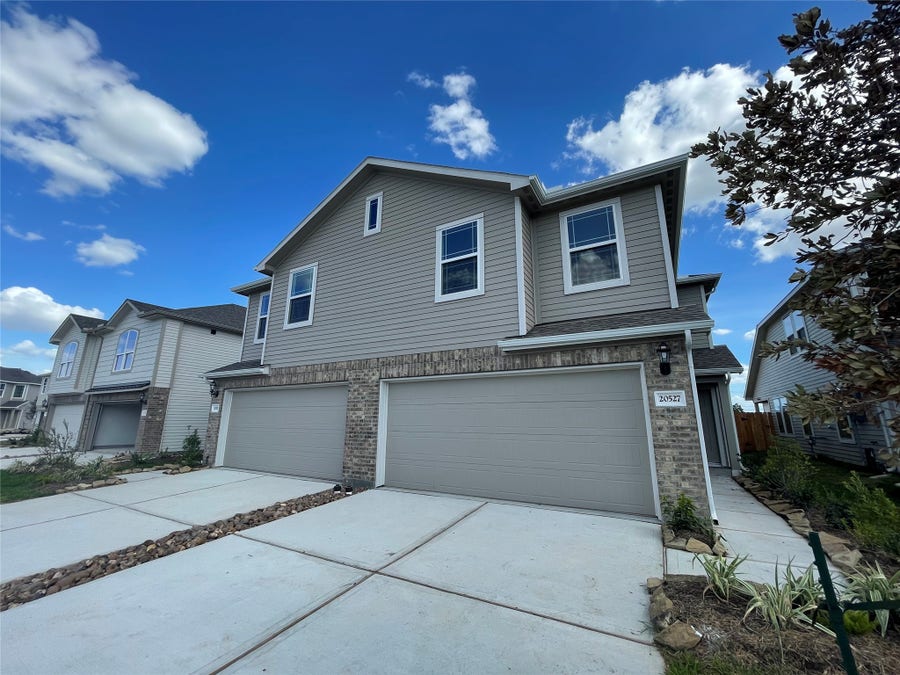 Property photo for 20523 Prairie Cypress Dr, Cypress, TX