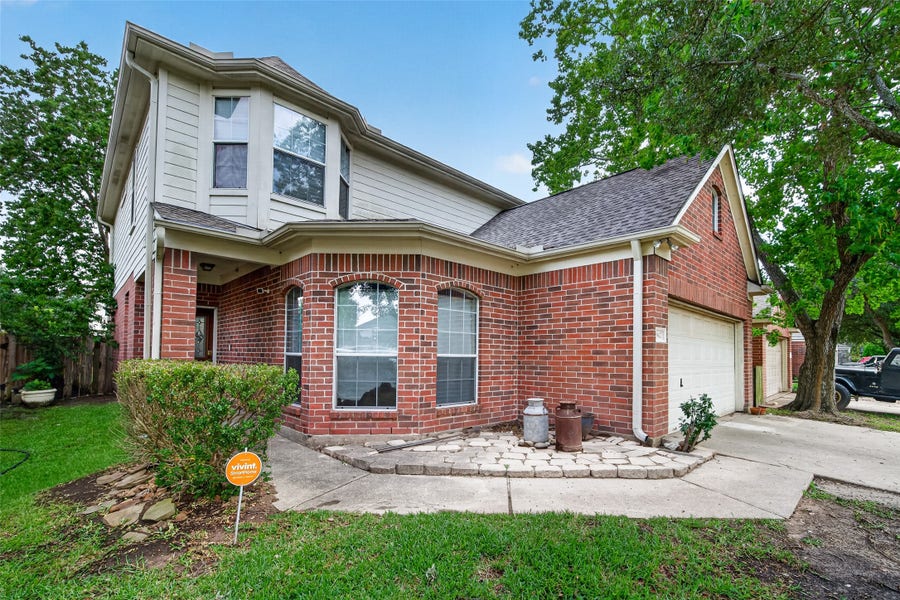 Property photo for 19427 Juniper Vale Circle, Houston, TX