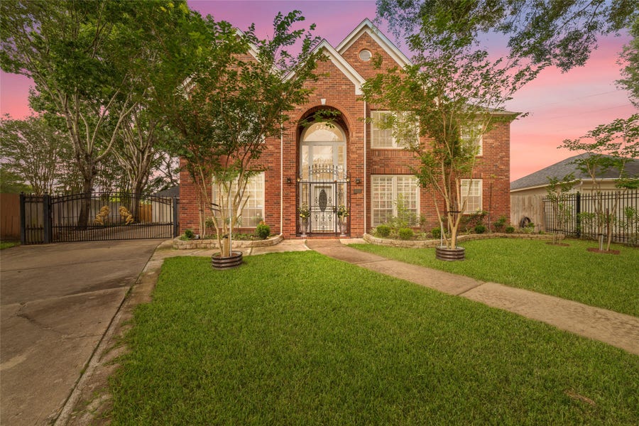 Property photo for 3430 Shadowwalk Drive, Houston, TX