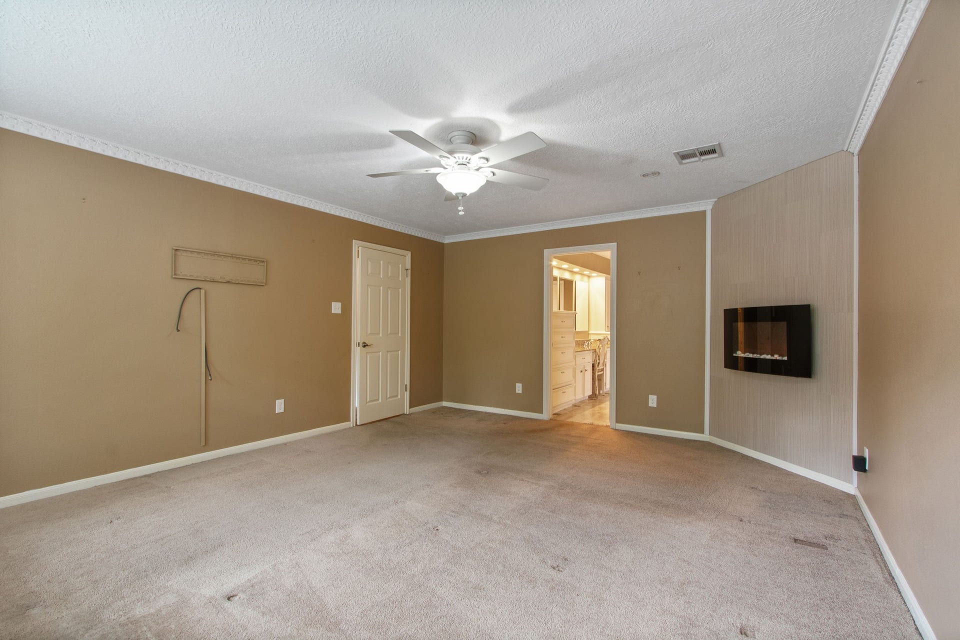5711 Nodaway Lane, Spring, TX 77379 5711 Nodaway Lane, Spring, TX 77379