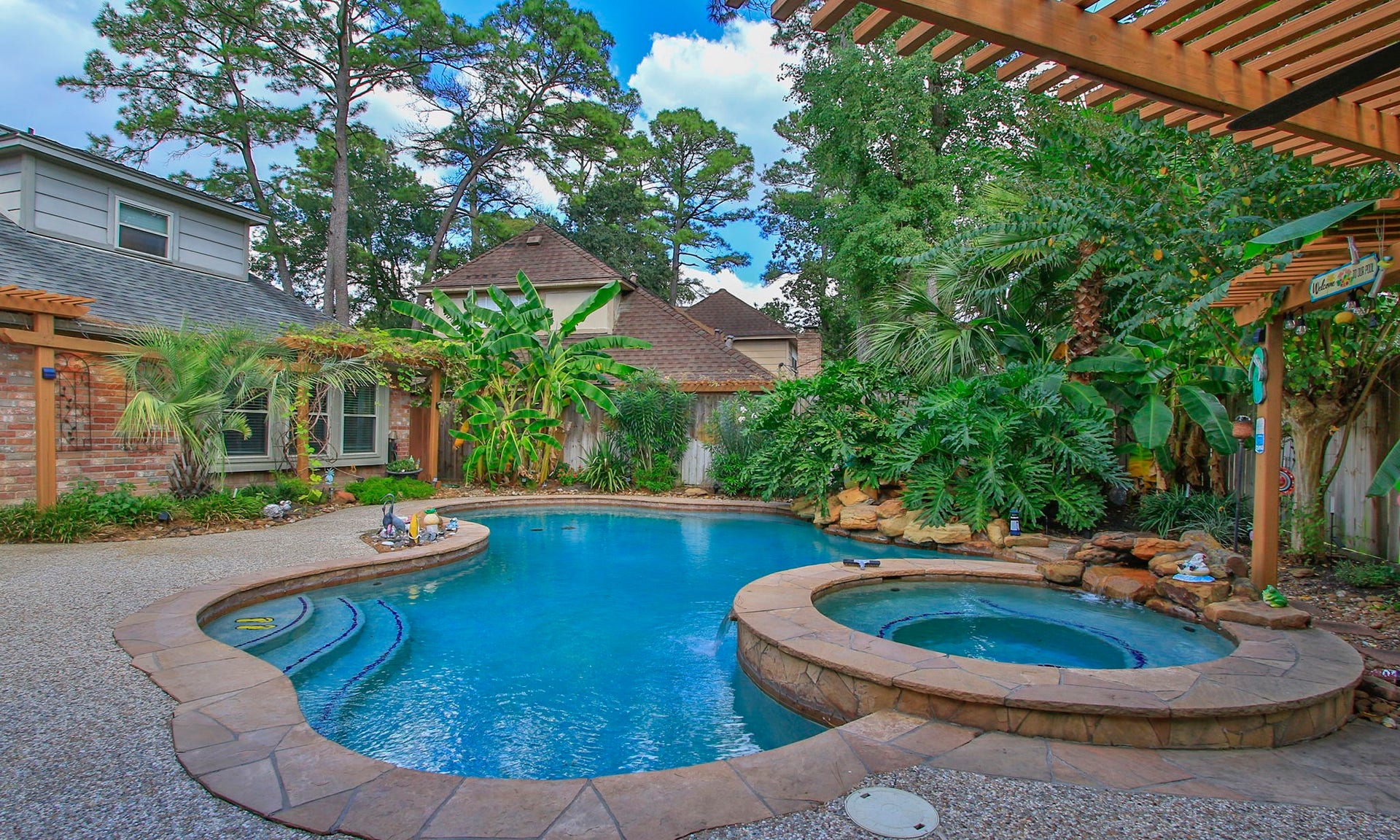 5711 Nodaway Lane, Spring, TX 77379 5711 Nodaway Lane, Spring, TX 77379