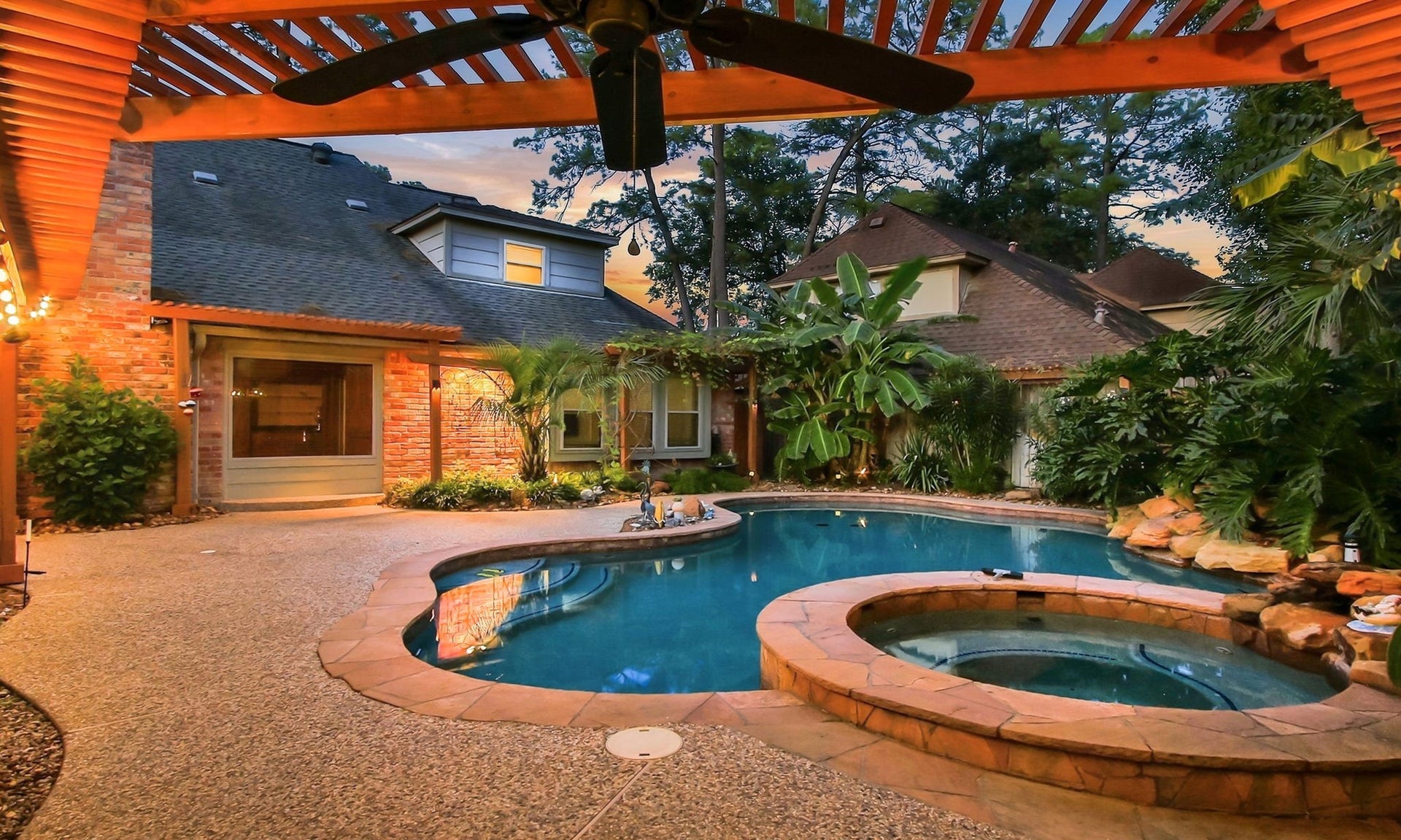 5711 Nodaway Lane, Spring, TX 77379 5711 Nodaway Lane, Spring, TX 77379