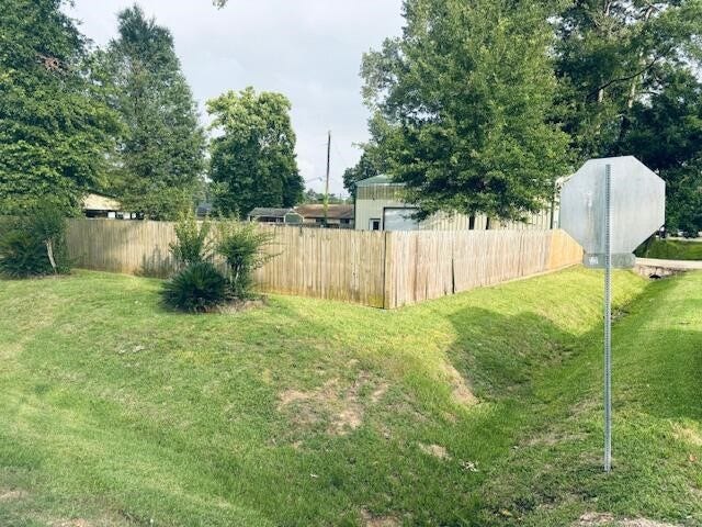 Property photo for 802 Fall Creek Drive, Huffman, TX