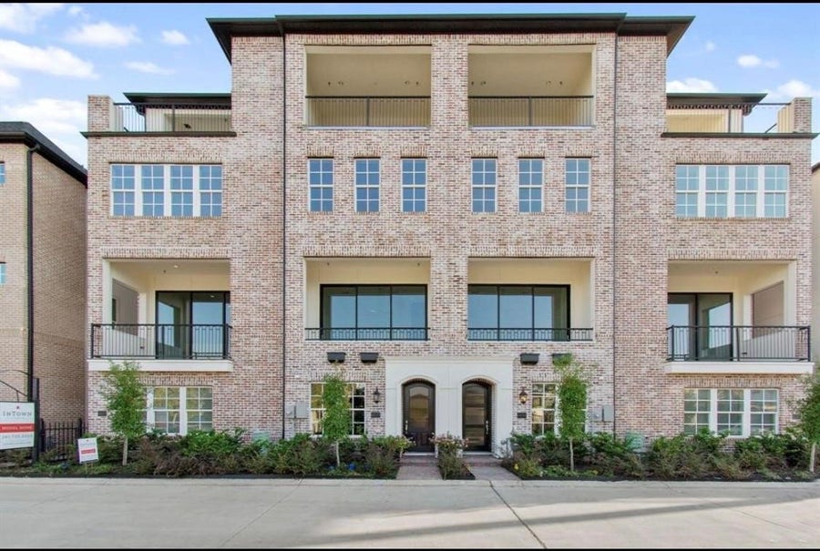 Property photo for 6037 Matthew Oaks Place, Houston, TX