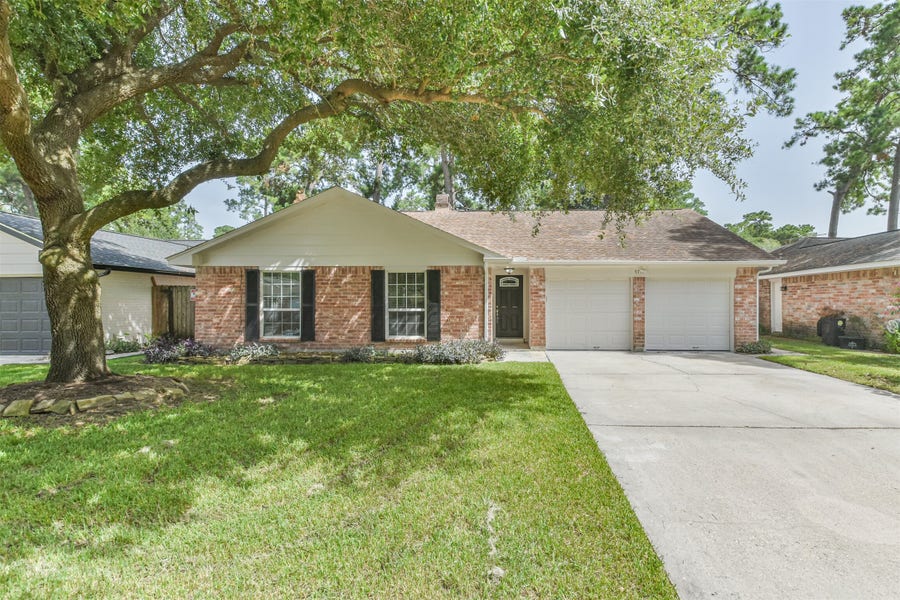 Property photo for 9719 Halkirk Street, Spring, TX