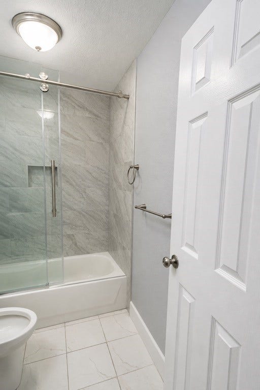 4522 Rosegate Drive, Spring, TX 77373 Hall bath
