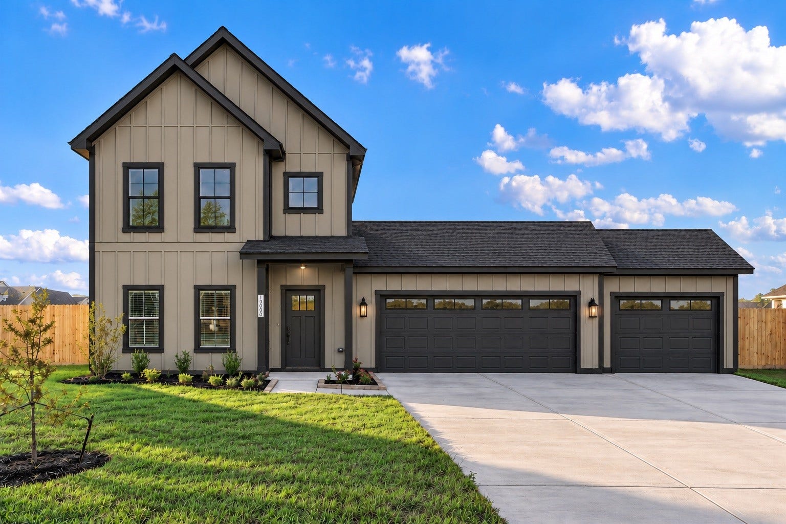 11315 Luna Drive, Conroe, TX 77306 This home is currently under construction, with the opportunity to select your preferred exterior and interior finishes. Please contact our Sales Consultant for full details, available selections, and current availability. Photo shown is a sample of a recently completed home and is for reference only.