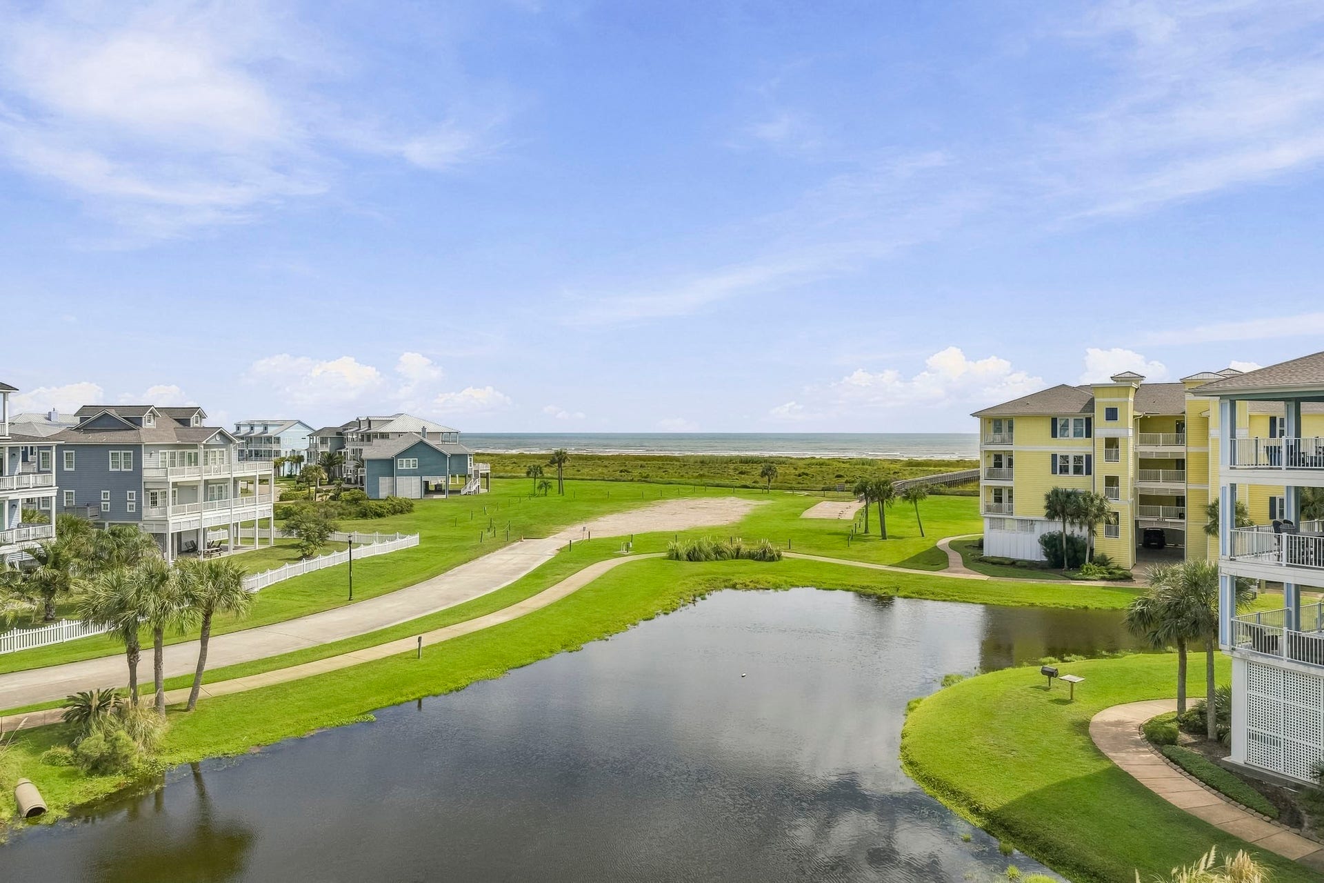 4121 Pointe West Drive, #301, Galveston, TX 77554 4121 Pointe West Drive, #301, Galveston, TX 77554